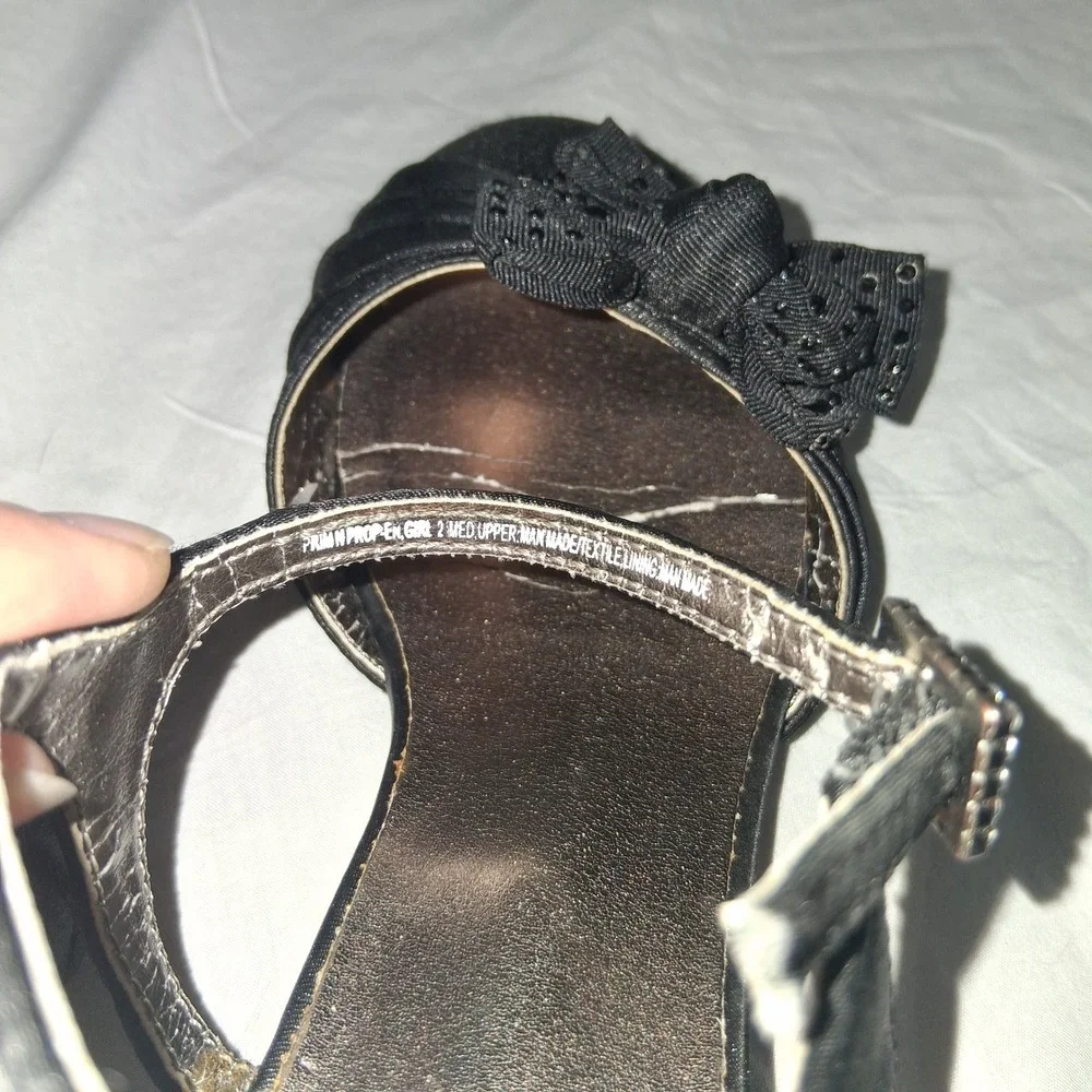 Kenneth Cole Reaction Girls Black Satin Bow Dress Sandals Rhinestone Buckle Sz 2